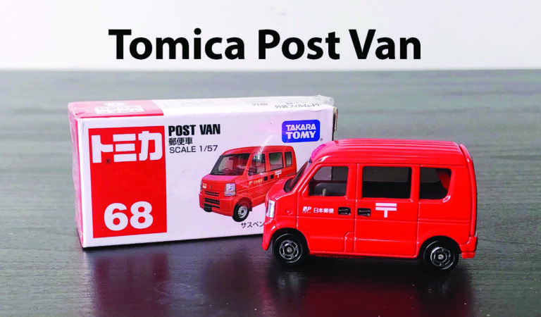 Unboxing Video of Takara Tomi Japanese Post Van #68