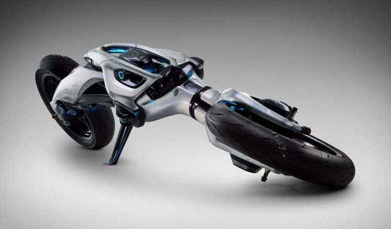 The Yamaha MOTOROiD Concept Motorcycle